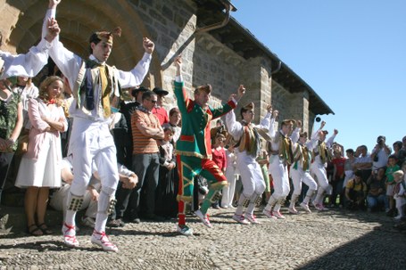 Muskildako Ama Birjinaren dantzak