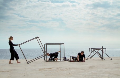 Amabe Company: We all live in a box