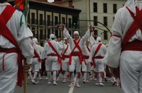 Bordon-dantza eta soka-dantza Bordon-dantza eta soka-dantza