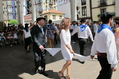 Agintarien soka-dantza