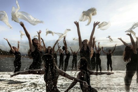 Hotzikara: Sintoniak