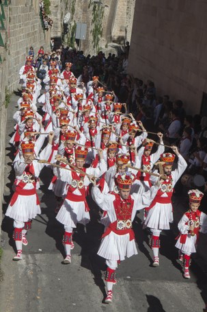 San Fermin Aldapakoaren ezpata-dantza
