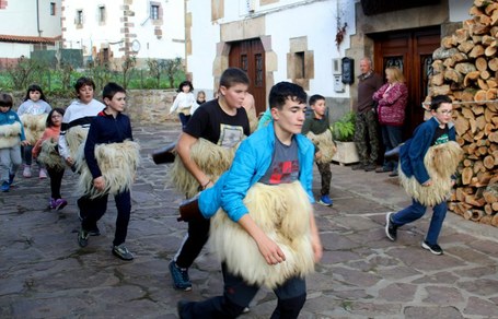 Joaldunak Errege bezperan