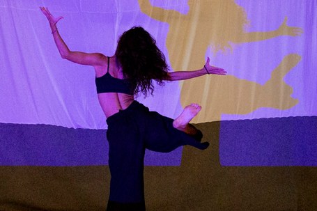 Komorebi: Itzalekin Dantzan