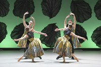 Malandain Ballet Biarritz: Urtaroak Malandain Ballet Biarritz: Urtaroak