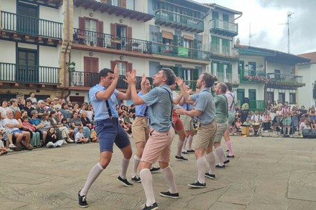 Tio Teronen semeak: Haurreskolari