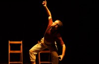 Haatik: Errimak bi oinetan