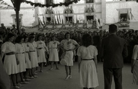 Hitzaldia: Generoa euskal dantzan