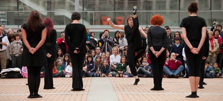 Andoni Aresti Dantza Eskola