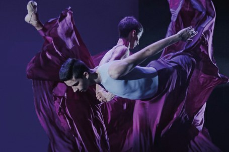 Andoni Aresti Eskola: Lau ikuspegi