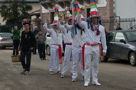 Sagar-dantza eta Hartza