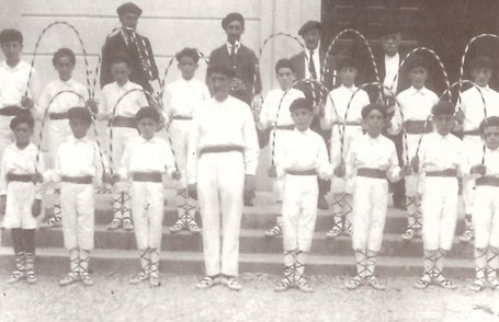 Arkaitz Añorgako Dantzariak: 90 urte