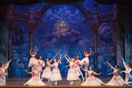 Ballet Klasiko Internazionala: Intxaur-Kraskagailua