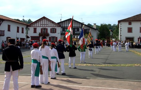 Besta Berri (zortziurrena) Iparraldean