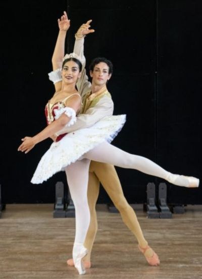 Camagüey-ko Ballet Klasikoa: Intxaur-hauskailua