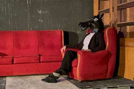 Carla Róisín + Baseline: Mi reino por un caballo