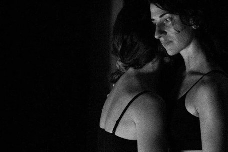 Komorebi: Argilunak-Itzalekin dantzan