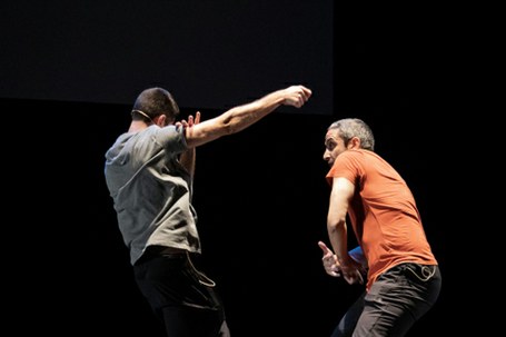 Transmissions: Dantza Urbanoen gainean Dantzatutako Konferentzi