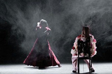 Dama de vidrio: Bestias heridas o si Dios fuese una 'mujer'