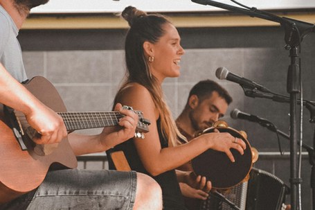 Dantzaldi gidatua Ttipika taldearekin