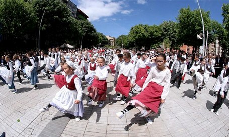 Dantzari Txiki Eguna Azpeitian