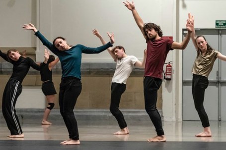 Dantzaz: Electrical Body eta 18/21