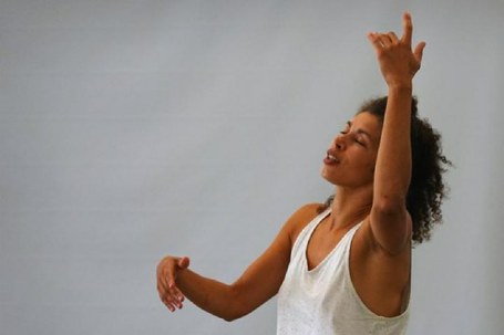 Dantzaz: Kintsugi (Aurrestreinaldia)