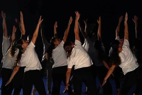 Egape dantza taldearen ikuskizuna
