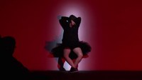 Elena Cordoba: El nacimiento de la bailarina vieja Elena Cordoba: El nacimiento de la bailarina vieja