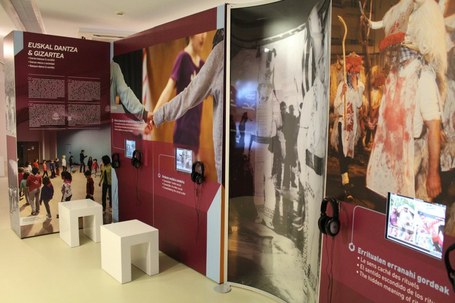 Erakusketa: Soka, euskal dantzaren urratsetan