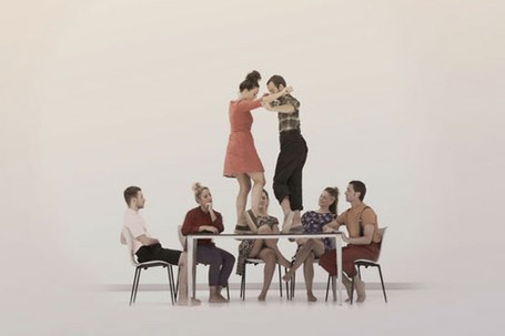 Haatik: Errimak Bi Oinetan