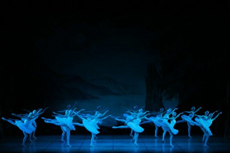 Errusiako Ballet Nazionala: Beltxargen aintzira