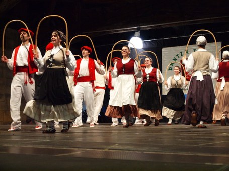 Euskal dantzen jaialdia