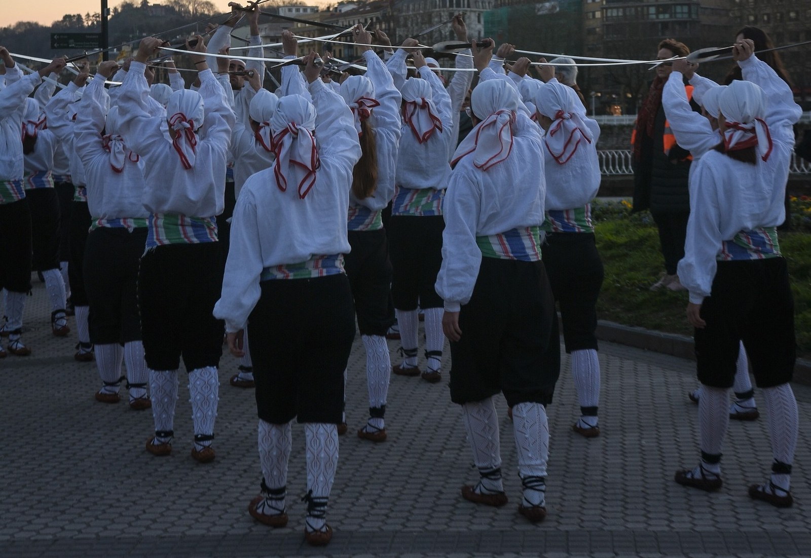 Ezpata-dantza