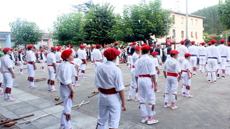 Durangaldeko ezpata-dantzari eguna 2022