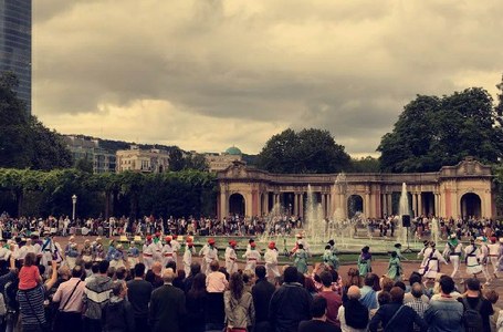 Gaztedi: Eusko Ederti. Denboraren harian dantzan. 70+1. urteurrena