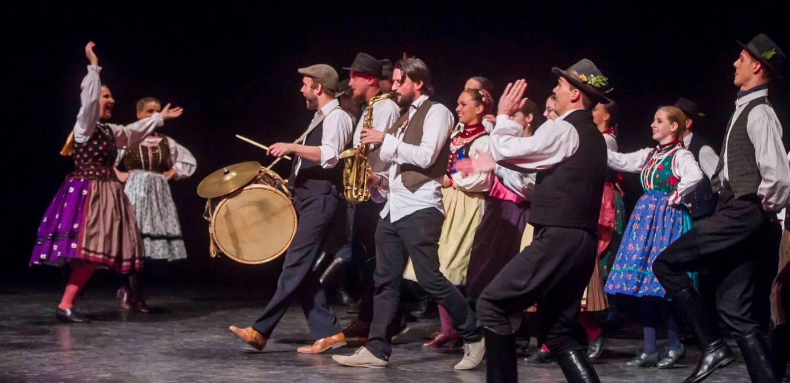 Getxoko 38. folklore jaialdia