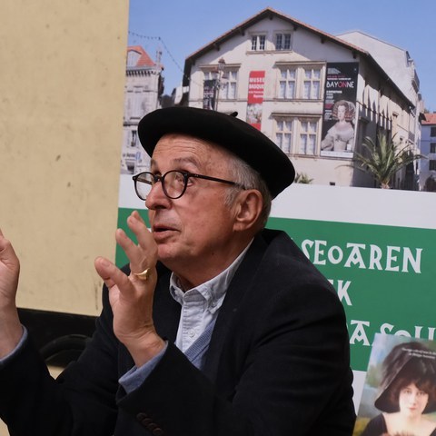 Hitzaldia: "20. mende hasieran Xiberoan: dantzari ospetsuen lekukotasunak"