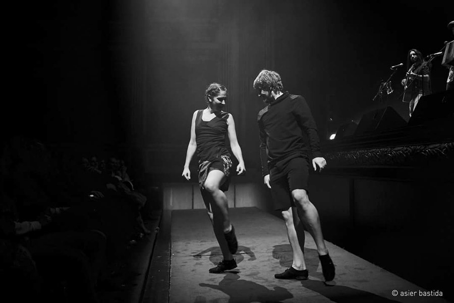 Hitzaldia: Pasos de baile a ritmo de matemáticas