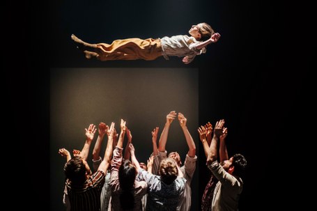 Hofesh Shechter: Grand Finale Hofesh Shechter: Grand Finale