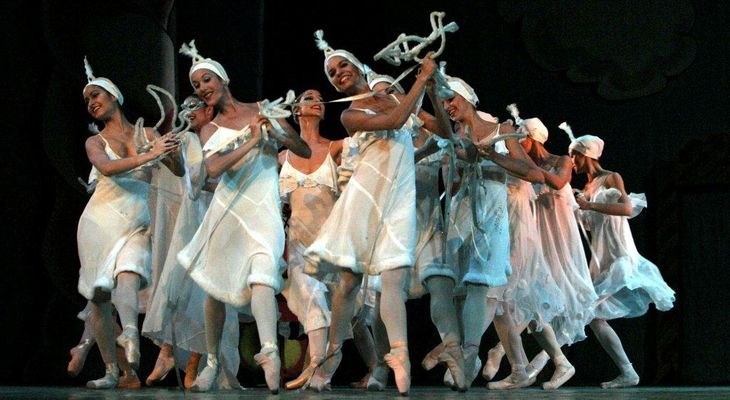 Kubako Ballet Nazionala: Errauskine