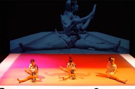 La Coja Dansa: El cuento de Persépolis