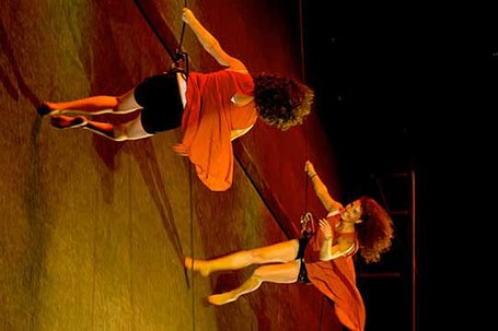 La Glo: Entre cuatro tiempos