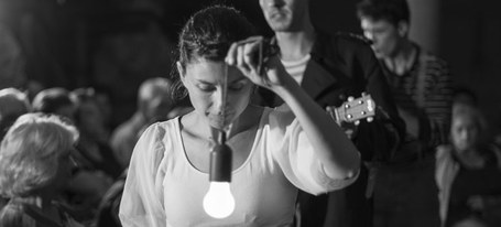 La Pequeña Victoria Cen: Gigante