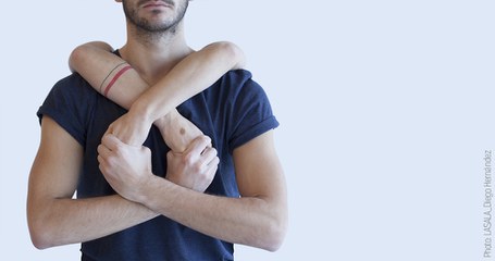 Lasala: Hooked (Still) + Lauesku 22