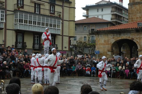Ezpata-dantza eta soka-dantza