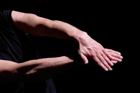 Mizel Theret: Diagonalean Zehar Mizel Theret: Diagonalean Zehar