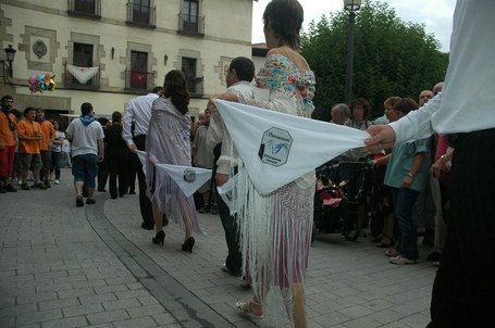 Santanazaleen esku-dantza