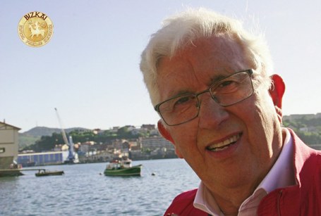 Sabin Egigureni omenaldia