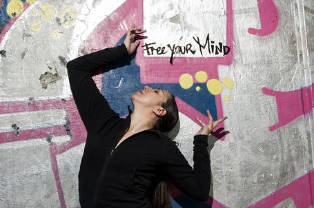 Sara Cano: A palo seco redux